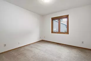 1930 Meadow Ln, Eau Claire, WI 54701 - Photo 14
