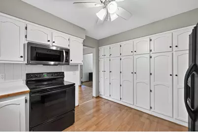 1901 Bloom Court, Hugo, MN 55038 - Photo 32