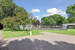 4384 Arden View Ct, Arden Hills, MN 55112 - Photo 40