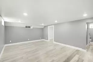 1814 4th Ave N, Minneapolis, MN 55405 - Photo 20