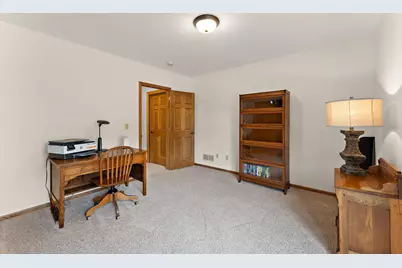 8072 Enclave Circle, Woodbury, MN 55125 - Photo 54