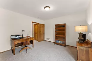 8072 Enclave Cir, Woodbury, MN 55125 - Photo 54