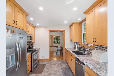 5103 Douglas Drive N, Crystal, MN 55429 - Photo 10
