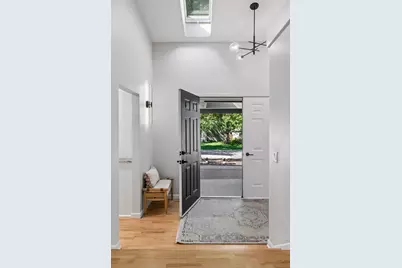14872 Hickory Court, Eden Prairie, MN 55346 - Photo 2