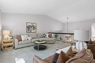 14872 Hickory Ct, Eden Prairie, MN 55346 - Photo 12