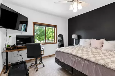 109 Cougar Drive, Mankato, MN 56001 - Photo 6