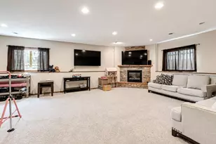 109 Cougar Dr, Mankato, MN 56001 - Photo 12