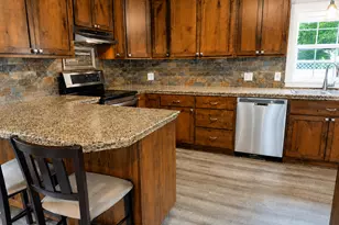 616 N Pierce Ave, New Richmond, WI 54017 - Photo 10