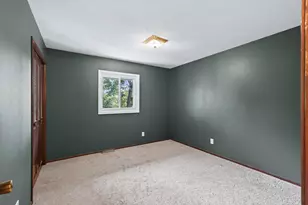 2144 Valley View Pl, Saint Paul, MN 55119 - Photo 24
