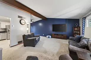2144 Valley View Pl, Saint Paul, MN 55119 - Photo 8