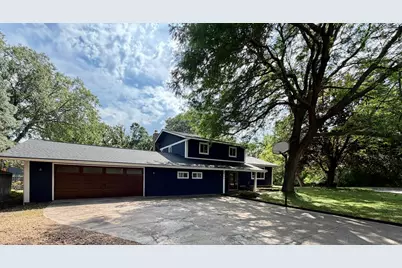2144 Valley View Place, Saint Paul, MN 55119 - Photo 2