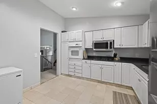 2144 Valley View Pl, Saint Paul, MN 55119 - Photo 16