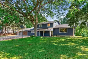2144 Valley View Pl, Saint Paul, MN 55119 - Photo 1