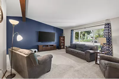 2144 Valley View Place, Saint Paul, MN 55119 - Photo 10