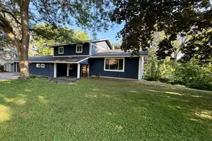 2144 Valley View Pl, Saint Paul, MN 55119 - Photo 1