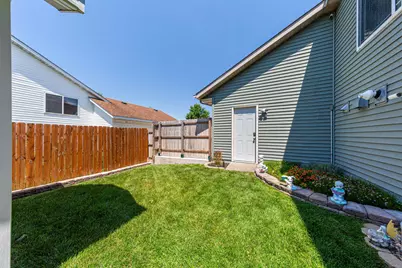 895 Lee Street NE, Owatonna, MN 55060 - Photo 12