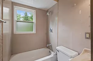 307 E 4th St, Monticello, MN 55362 - Photo 14