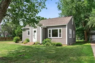 307 E 4th St, Monticello, MN 55362 - Photo 2