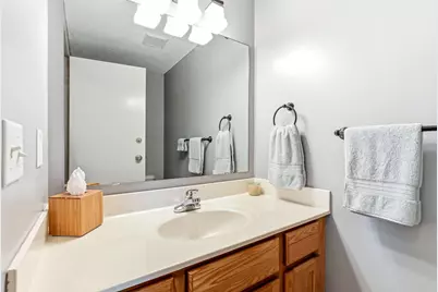 17521 Gillette Way #11081, Lakeville, MN 55044 - Photo 6