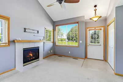 17521 Gillette Way #11081, Lakeville, MN 55044 - Photo 4