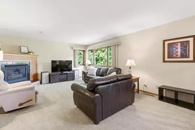 11273 N Eagle Lake Boulevard, Maple Grove, MN 55369 - Photo 10