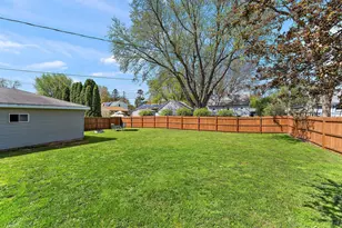 63 Ferndale Street N, Maplewood, MN 55119 - Photo 4