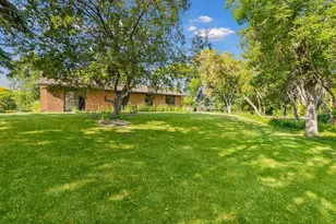 340 Inland Ln N, Plymouth, MN 55447 - Photo 38