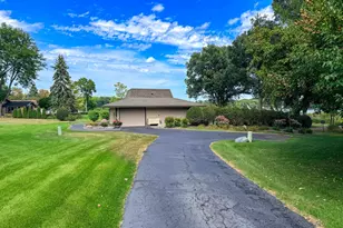 340 Inland Ln N, Plymouth, MN 55447 - Photo 48