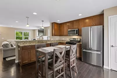 611 Whitall Street, Saint Paul, MN 55130 - Photo 8