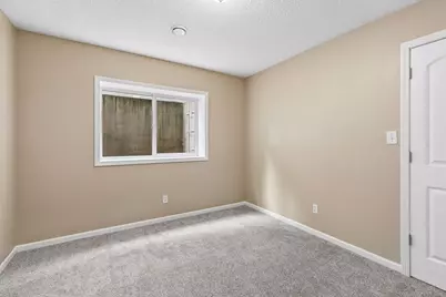 611 Whitall Street, Saint Paul, MN 55130 - Photo 22