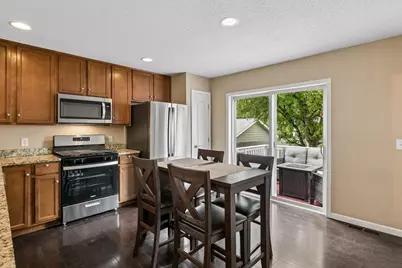 611 Whitall Street, Saint Paul, MN 55130 - Photo 6