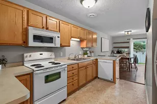 2507 Yellowstone Dr, Hastings, MN 55033 - Photo 6