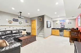 8081 Hidden Cir, Chanhassen, MN 55317 - Photo 18