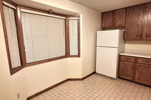 4035 Victoria St N, Shoreview, MN 55126 - Photo 8