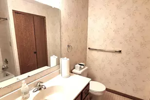4035 Victoria St N, Shoreview, MN 55126 - Photo 14