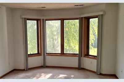 4035 Victoria Street N #219, Shoreview, MN 55126 - Photo 10