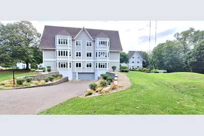 4035 Victoria Street N #219, Shoreview, MN 55126 - Photo 2