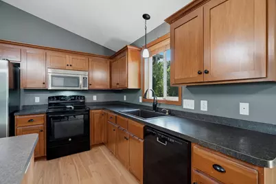 2000 119th Avenue NE, Blaine, MN 55449 - Photo 16