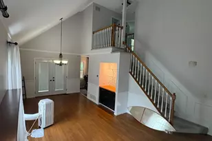 8935 Pine Bluff Ct, Eden Prairie, MN 55347 - Photo 6
