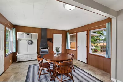 8817 Oakland Avenue S, Bloomington, MN 55420 - Photo 6