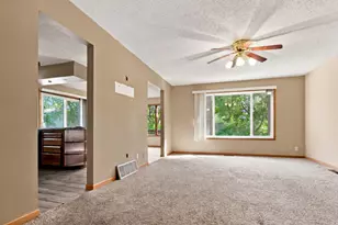 630 Hall Ln, Minneapolis, MN 55411 - Photo 8