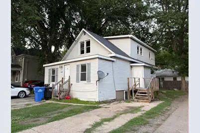1225 11 1/2 Street N, Fargo, ND 58102 - Photo 1