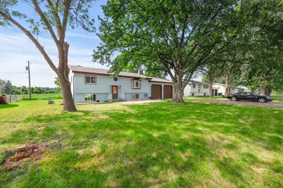 620 Nelson Boulevard, Montrose, MN 55363 - Photo 2