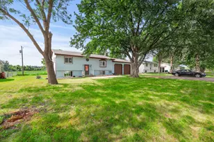 620 Nelson Blvd, Montrose, MN 55363 - Photo 2