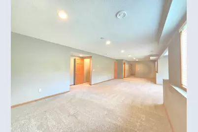 4625 Edinbrook Terrace, Brooklyn Park, MN 55443 - Photo 28