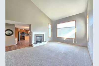 4625 Edinbrook Terrace, Brooklyn Park, MN 55443 - Photo 12