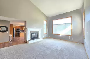 4625 Edinbrook Terrace, Brooklyn Park, MN 55443 - Photo 12