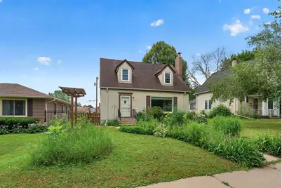 760 Nebraska Avenue E, Saint Paul, MN 55106 - Photo 2