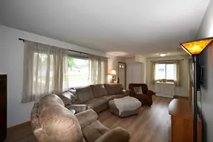 821 SE 12th Ave SE, Rochester, MN 55904 - Photo 10