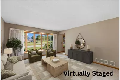 8020 Hidden Court, Chanhassen, MN 55317 - Photo 4